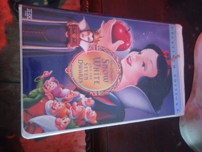 Snow White And The Seven Dwarfs Platinum Edition VHS - Image 1 of 3