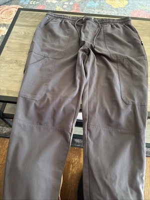 Beyond Scrubs Women’s Medium Gray Joy Jogger Pants Drawstring Elastic Waist EUC - Image 1 of 4
