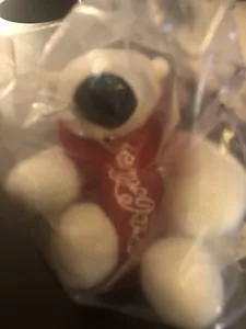 Pequeña peluche oso polar Coca-Cola nuevo en paquete producto Coca-Cola 2019 - Imagen 1 de 4