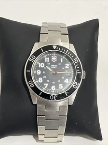 Victorinox Swiss Army Lancer schwarz Herrenuhr 39mm mit neuer Batterie! - Bild 1 von 12