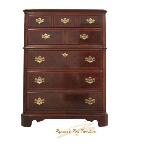Drexel Chippendale Collection Cherry Flame Mahogany Chest Of Drawers #116- 414 Cover