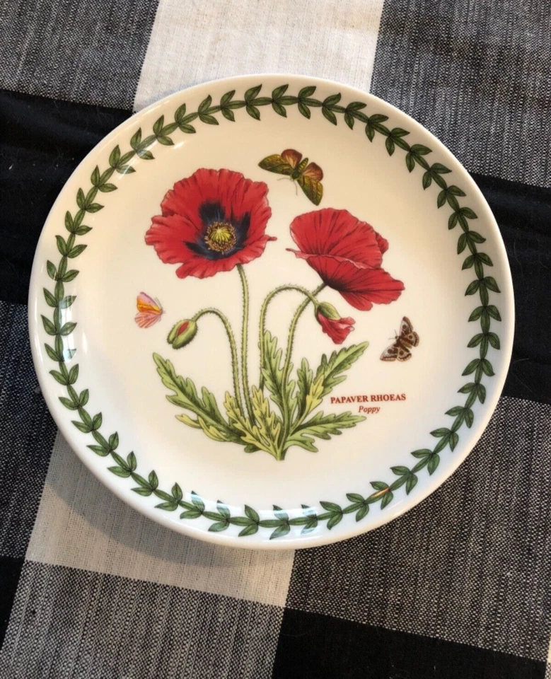 Set of 2 Portmeirion Botanic Garden Poppy Coupe Salad or Side Plates