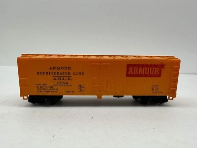 Box Car Tyco 1754 Armour Refrigerator Line ARLX HO No Box - Image 1 of 2