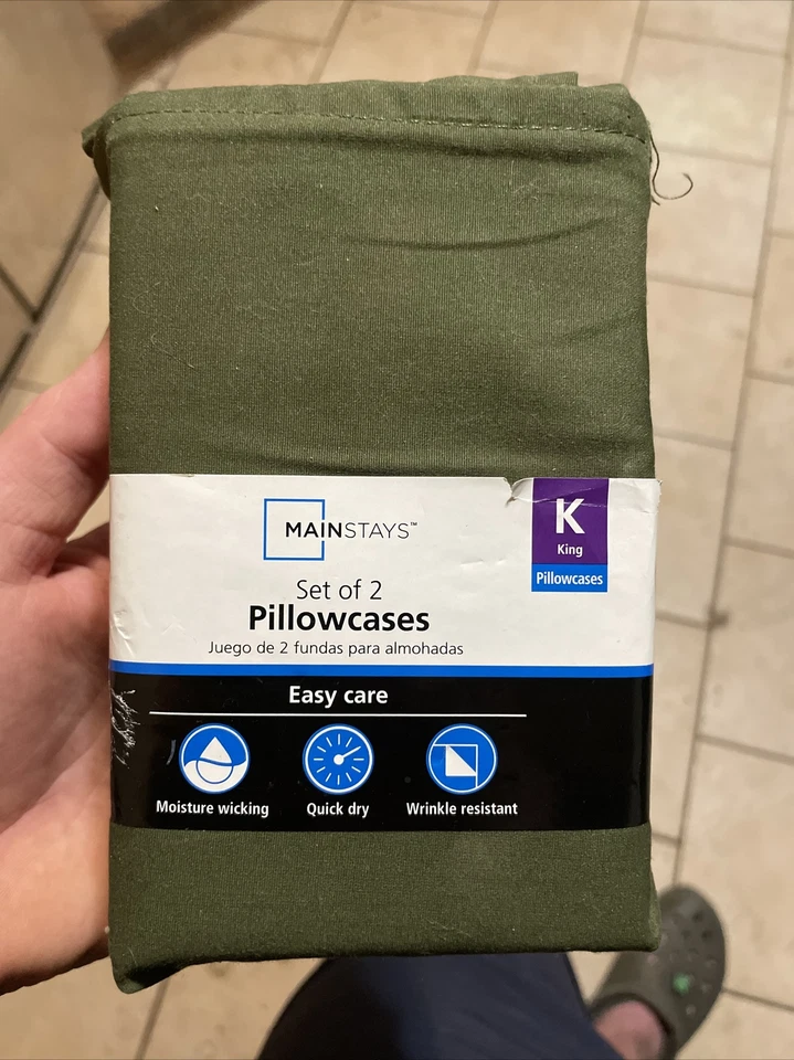 New! Mainstay 300 thread count King size Pillow Case 2 pcs Set  color green - Image 1 of 4