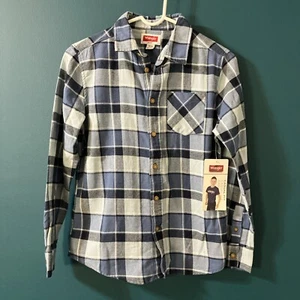 Wrangler Boys Size 10-12 Blue Plaid Button Down 100 % Cotton Flannel Shirt NWT - Picture 1 of 11