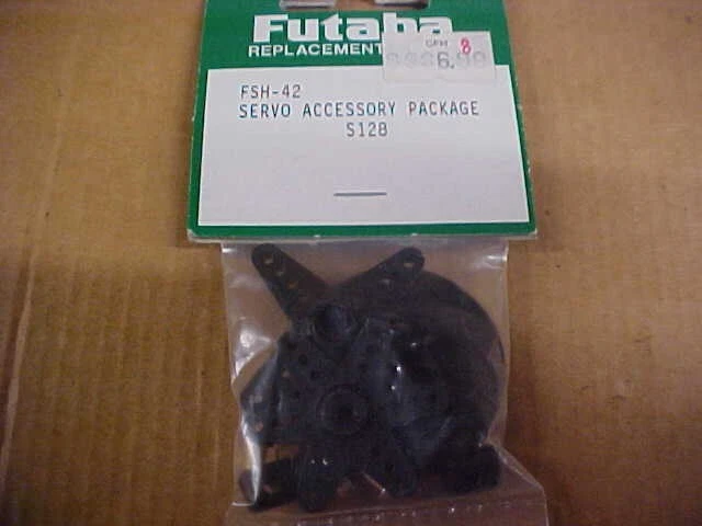 FUTABA FSH-42 = SERVO ACCESSORY PACKAGE FOR S128 SERVOS (NEW) - Image 1 of 1
