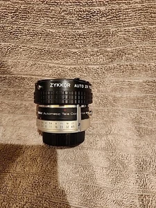 Vivitar Automatic Tele Converter 2x-5 & Zykkor Auto 2x Teleconverter - Bild 1 von 3
