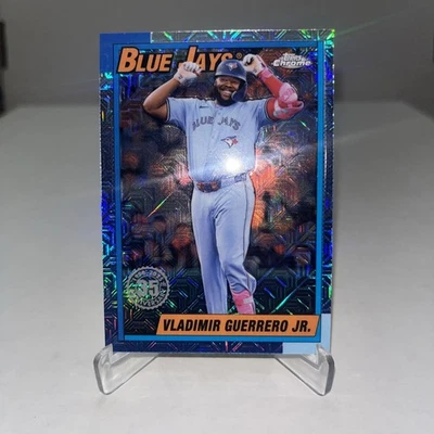 2025 Topps Series 1 - 1990 Topps Chrome Silver Pack Vladimir Guerrero Jr. #T90C- - Image 1 of 2