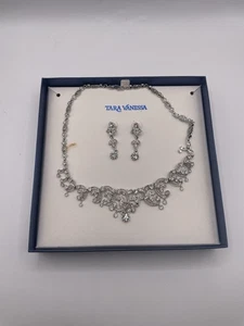 Tara Vanessa Jewelry Necklace Earrings Set Open Box Item - Picture 1 of 10