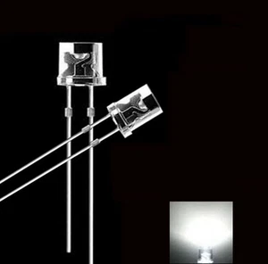 50 PIEZAS 5MM 2Pin Tapa Plana Blanco LED Gran Angular Cabeza Plana Luz Lámpara  - Imagen 1 de 4