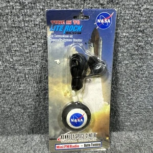 NEW - NASA Mini FM Radio Auto Tuning from Kennedy Space Center Visitor Complex - Picture 1 of 4