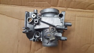 1991 1992 Suzuki GSXR750 inner right carburetor body # 3 CODE 18D3 SEE DAMAGE! - Bild 1 von 16