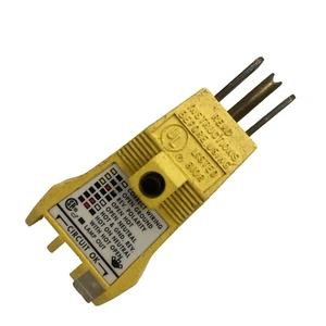 Ideal 61-051 - Electrical Outlet Tester GFCI / 125V 0.6W - MISSING LIGHT COVERS - Picture 1 of 14