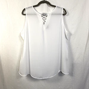 Avenue Tank Womens Sz 14/16 White Criss-Cross V-Neck Sheer Lightweight Top NWT - Picture 1 of 7