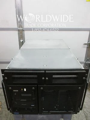 Sistema IBM 7026-H50 RS6000 332 MHz 4 vías, 2 GB de memoria DIMM SDRAM, 27 GB discos SCSI-3 Foto 1 de 4