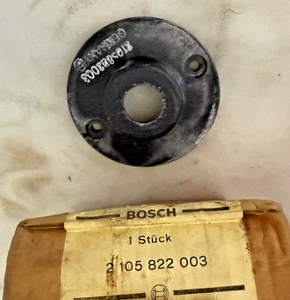 Oldtimer Generator Lichtmaschine n Lagerdeckel Bosch 2105822003  (BX168) NEU NOS - Picture 1 of 5