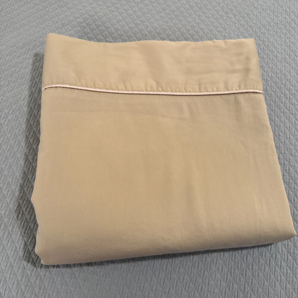 Wamsutta Elite Sateen King Flat Sheet Tan/Pink Trim 100% Combed Pima Lightweight - Image 1 of 4