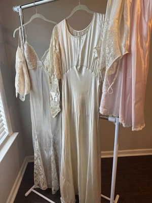 Vintage 1930s Candlelight Silk Bias Cut Wedding Gown - Image 1 of 4