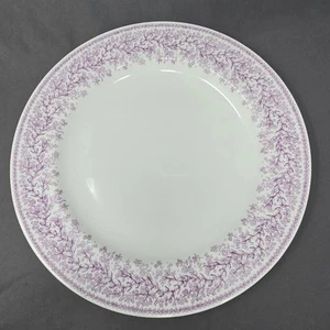 Wedgwood Martha Stewart Winter Berries Chop Plate / Platter 13 3/8" - Picture 1 of 4