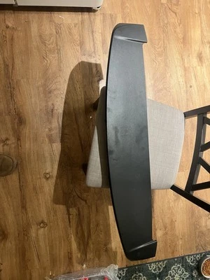 Jeep Compass 2007-2010 alerón trasero negro con tercera luz de freno OEM 08 09 Foto 1 de 4