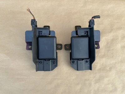 HYUNDAI VELOSTER 2020-2021 OEM SENSORES DE RADAR DE PUNTO CIEGO, PAR IZQUIERDO Y DERECHO Foto 1 de 4