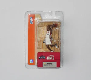 Figura de colección Lebron James - Cleveland Cavaliers 2004 9 cm NBA Baloncesto - Imagen 1 de 4