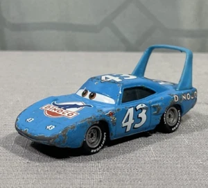Disney Pixar Cars The King #43 Strip Weathers Blue Dinoco Diecast 1:55 Mattel - Picture 1 of 7