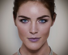 SEXY HILARY RHODA 8x10 PHOTO *