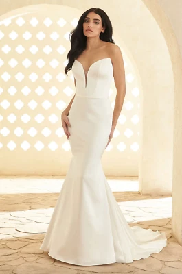 Paloma Blanca Wedding Gown Satin 5008 Size 12, sample rack, NWT, Fall 2022 - Image 1 of 4