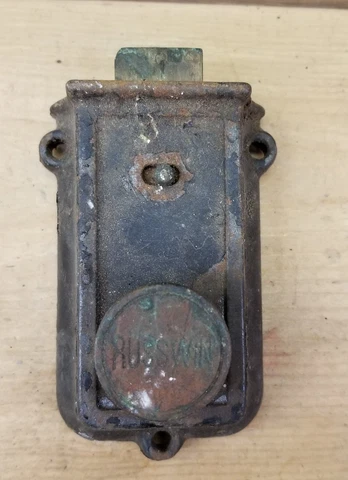 ANTIQUE VTG RUSSWIN CAST IRON DOOR RIM NIGHT LATCH BRASS TWIST KNOB LOCK Cover