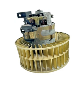 BMW E36 Fan Motor Heater Blower Motor 0130111183 Bosch - Picture 1 of 3