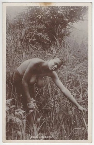 1910 Topless Naked Black African Zulu Woman - REAL PHOTO Large Hanging Breasts - Picture 1 of 2