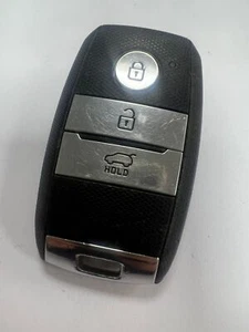 GENUINE KIA 3 BUTTON REMOTE SMART KEY FOB. TESTED & WORKING TFKB1G066 - Picture 1 of 4
