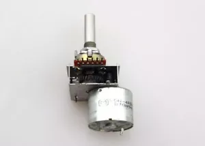 1x 16mm Dual-Gang A50K 50K Audio Motorized Potentiometer 25mm D Shaft - Picture 1 of 5