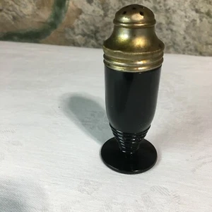 Vintage Pfefferstreuer mit schwarzem Glasfuß - Bild 1 von 4