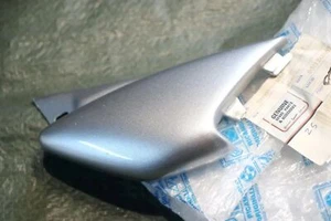 original Verkleidung Ecke NEU Grau/Silber links CM0010015095 Piaggio NRG 50 MC3 - Bild 1 von 4
