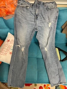 Pantalones de mezclilla para hombre Old Navy desgastados lavado claro 38x30 - Imagen 1 de 4