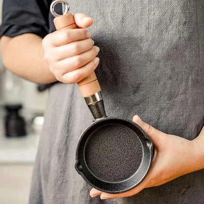 Cast Iron Frying Pan Excellent Heat Distribution High Temperature Resistance - Image 1 of 4