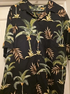 Hawaiian Reserve Button Up Short Sleeved Shirt Size L - Picture 1 of 4