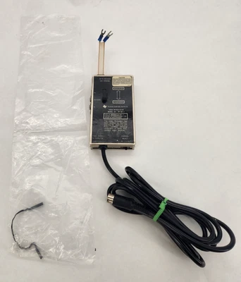 Tv Receiver Vhf Thermal Texas Instruments Video Modulator Model UM 1381–1 - Image 1 of 4