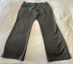 FIGS | Women’s XL Tall | Pants Gray Cade Cargo Scrubs Technical Collection - Picture 1 of 9