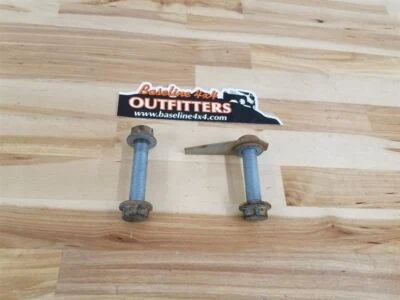 Pernos de montaje de barra de oruga trasera Jeep JK Wrangler OEM 2007 2008 2009 2010 2011 21821 Foto 1 de 4