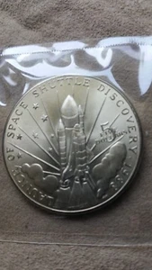 Moneda conmemorativa de $5 del transbordador espacial Discovery - República Islas Marshall, 1988 - Imagen 1 de 5