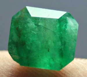 Green Emerald Loose Gemstone for Rings Swat Mine Pakistan 3.0 CT - Picture 1 of 8