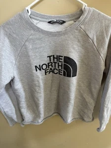 The North Face Sweatshirt Crewneck Ladies Sz Medium Outdoor Sport M EUC - Picture 1 of 5