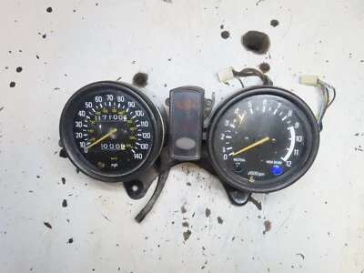 Yamaha XS750 XS750S 1979 medidores especiales (17.100 millas) Foto 1 de 4