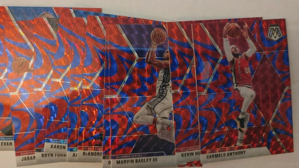 2019-20 Panini Mosaic Insert Parallel Reactive Blue Pick to complete set - Image 1 of 1