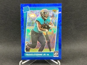 2021 Donruss Optic TRAVIS ETIENNE Blue Scope Rated Rookie #214 Jaguars - Picture 1 of 2