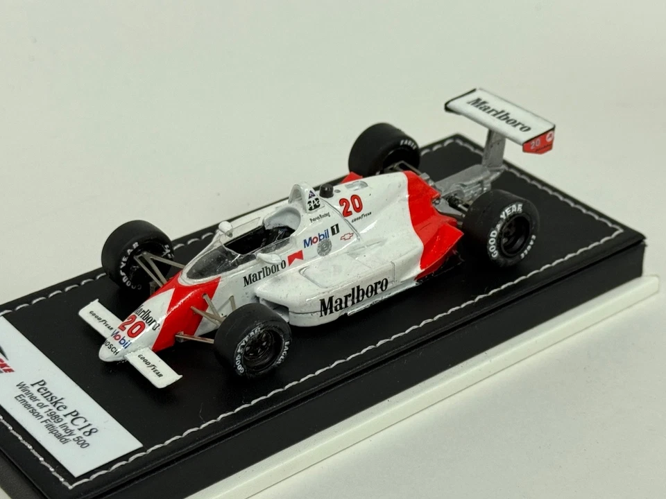 1/43 Tameo Build Penske PC18 de Emersson Fittipaldi 1989 Indy 500 ganador ABG457 Foto 1 de 4