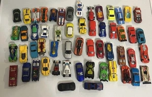 Hot Wheels - Matchbox - Huge Bulk Lot - 5 Lbs - 50+ Diecast - Vintage - Picture 1 of 5